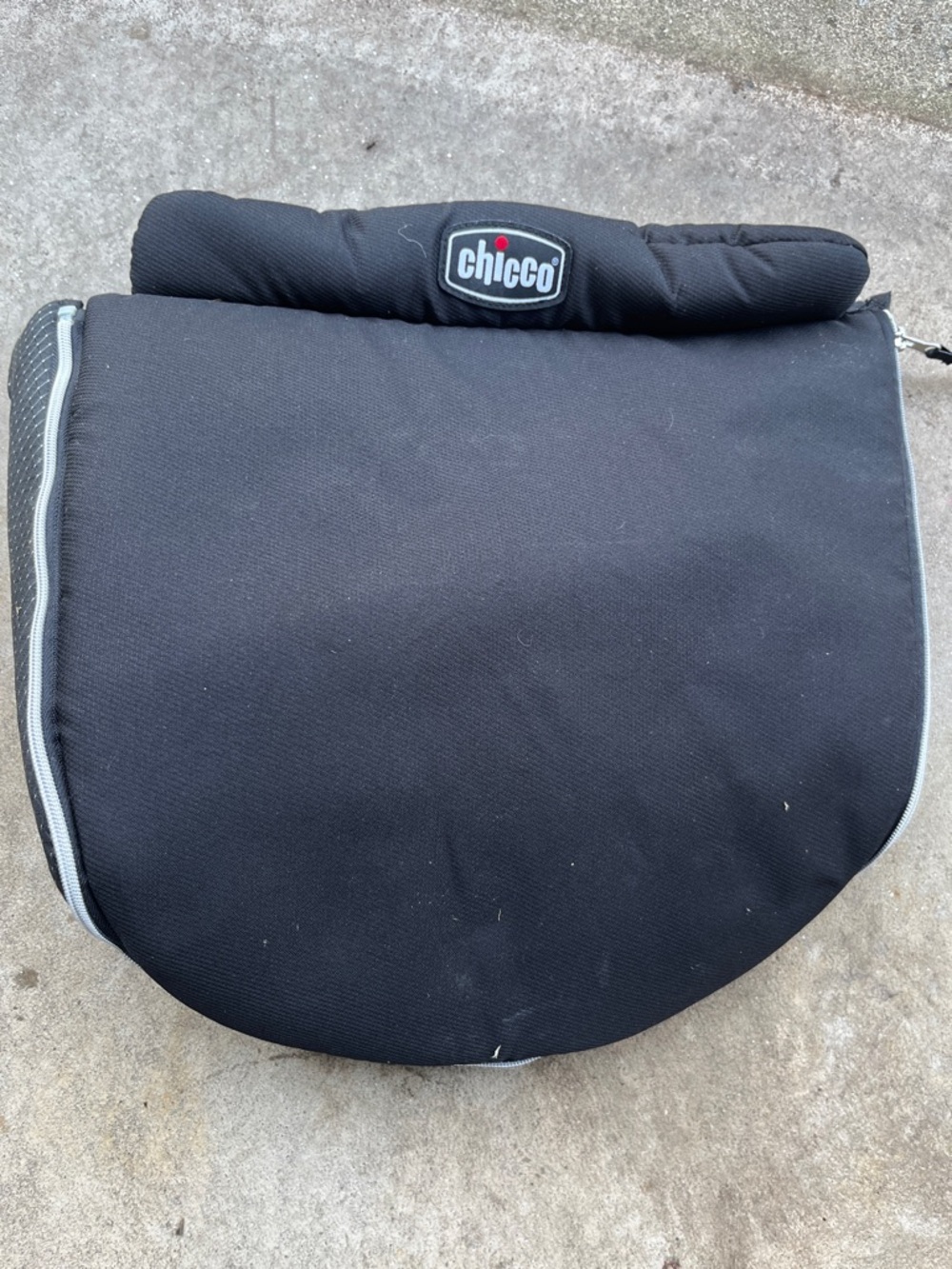 Chicco Black Padded zipper cover for keyfit30 car seat